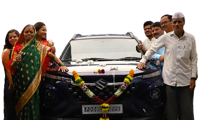 Happy customers with new car delivery ceremony